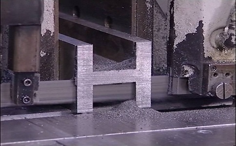 邢台大揭秘：带锯条价格多少钱才能买到高质量的产品？